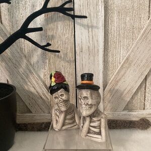Transpac Halloween Skeleton Shakers